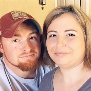 Meet your Posher, Carrie